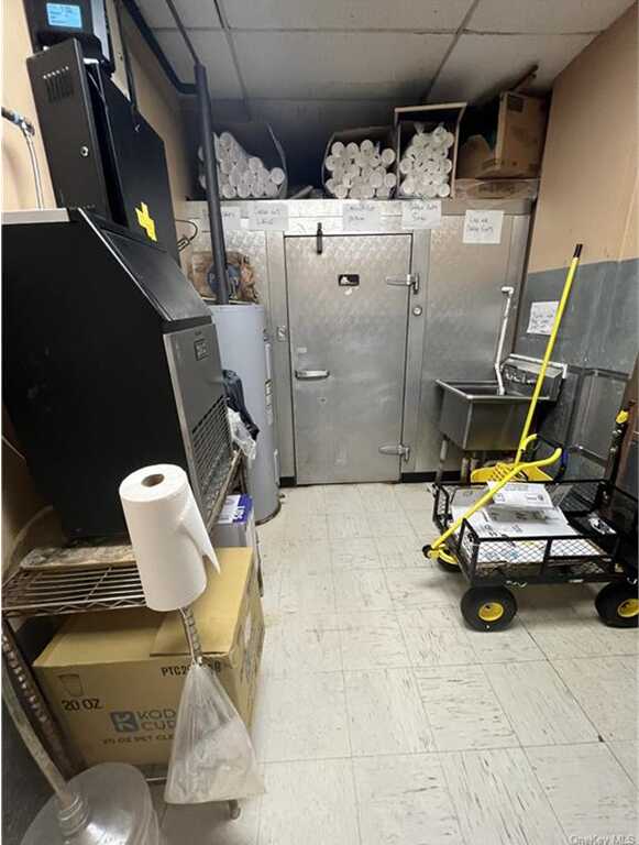 25 Elm Street, Warwick, NY 10990 - Photo 4 of 12