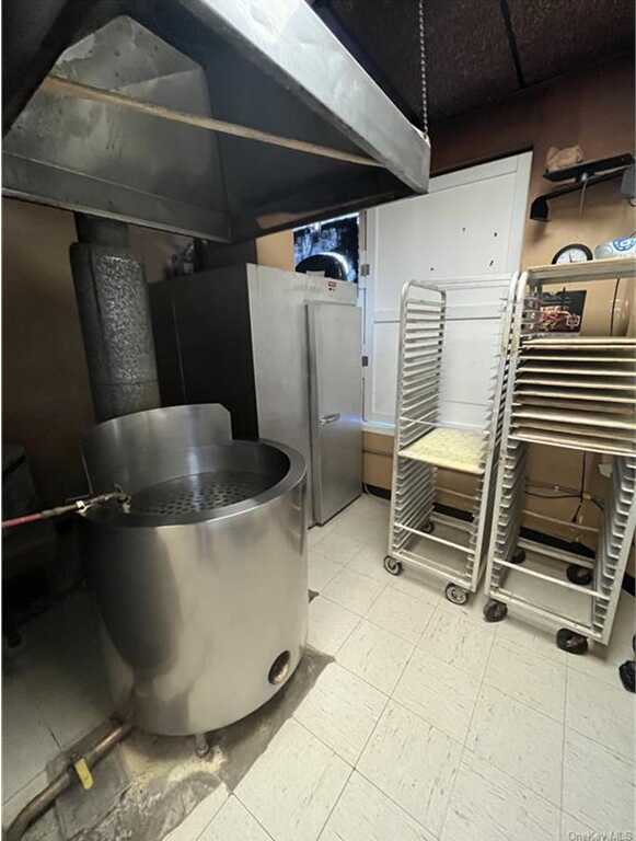 25 Elm Street, Warwick, NY 10990 - Photo 8 of 12