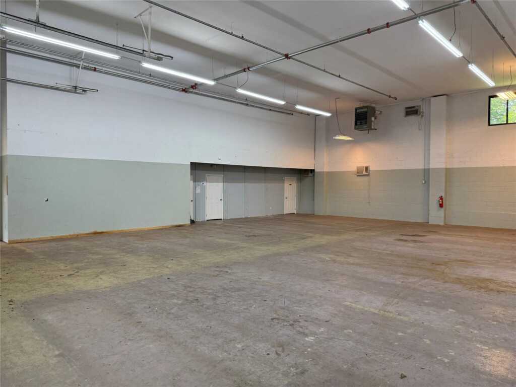 351 Spook Rock Road, Unit #End Unit, Suffern, NY 10901 - Photo 3 of 8