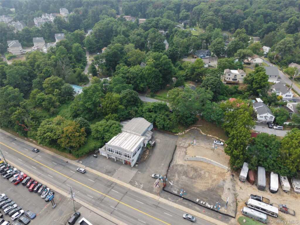 1005 Route 9W, Montgomery, NY 10922