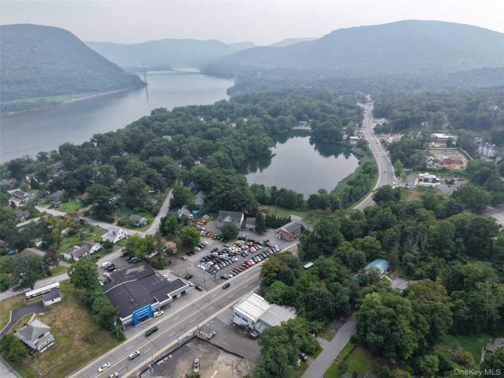 1005 Route 9W, Fort Montgomery, NY 10922 - Photo 4 of 11