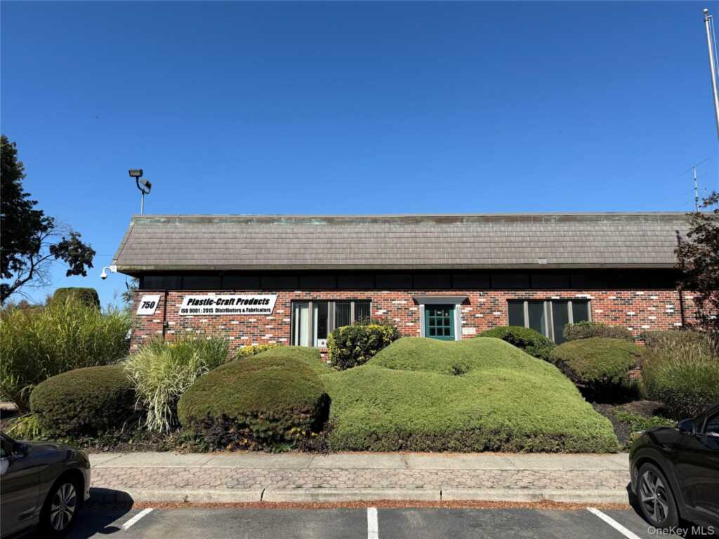 750 Nyack Road, West Nyack, NY 10994 - Photo 1 of 16