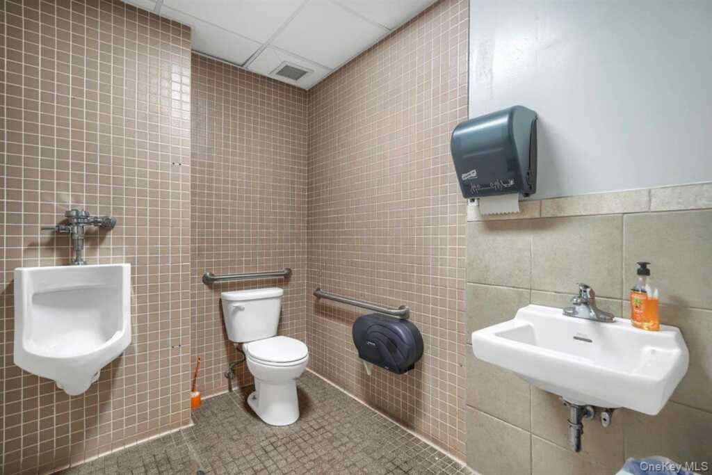 15 Matthews Street, Goshen, NY 10924 - Photo 20 of 25