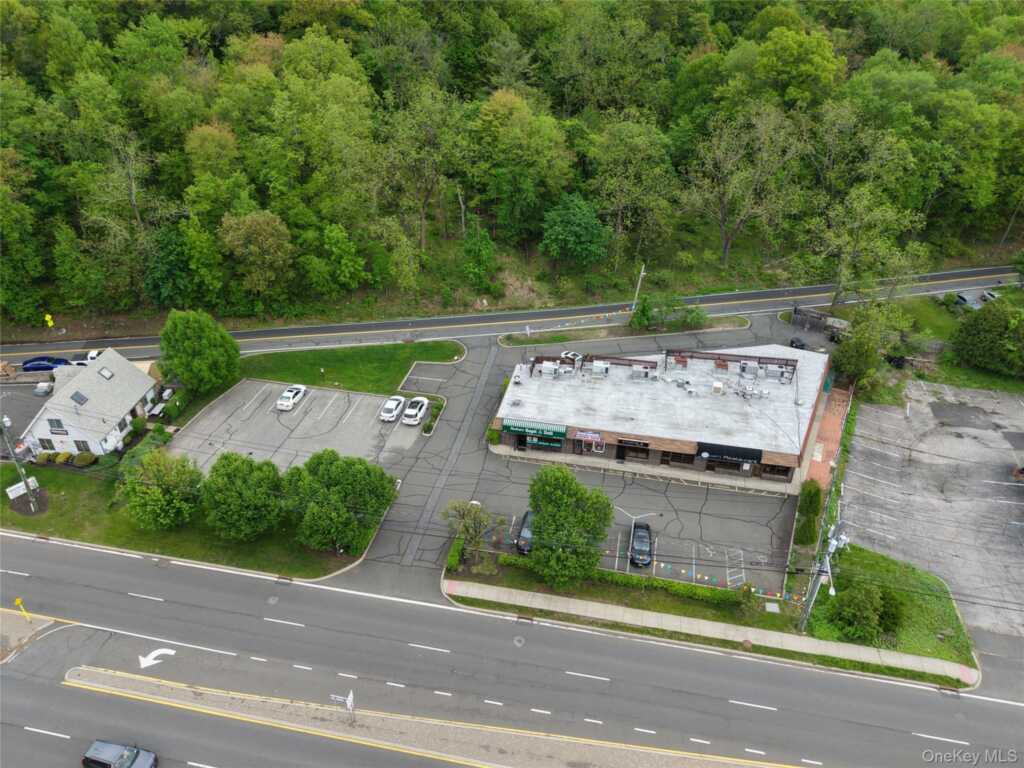 589 Route 303, Unit #2, Blauvelt, NY 10913