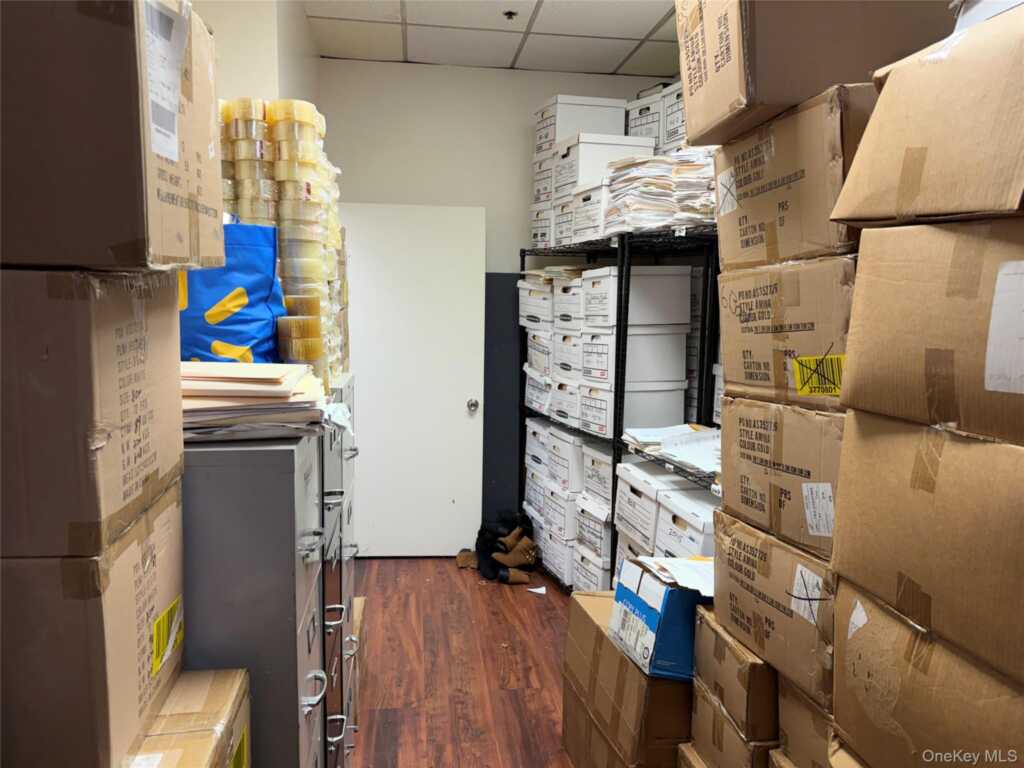 36-46 Lafayette Avenue, Suffern, NY 10901 - Photo 8 of 12