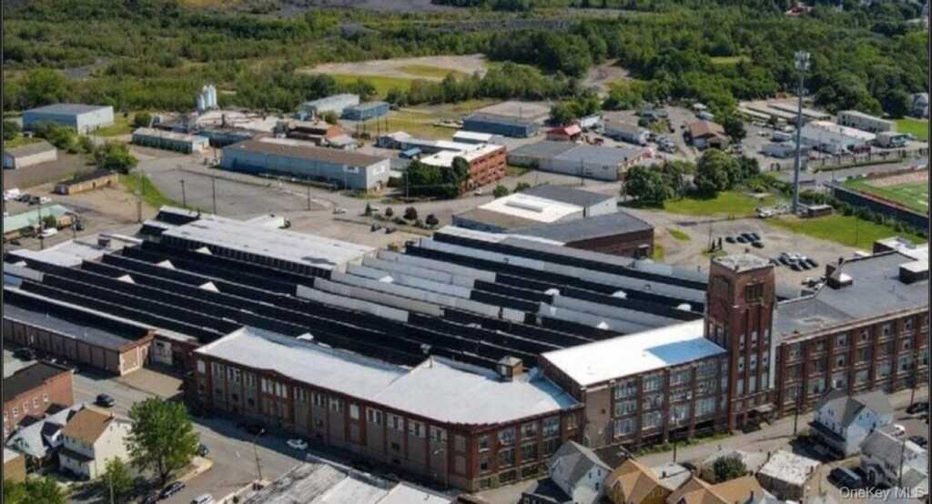 100 E Diamond Avenue, Out of Area, PA 18201