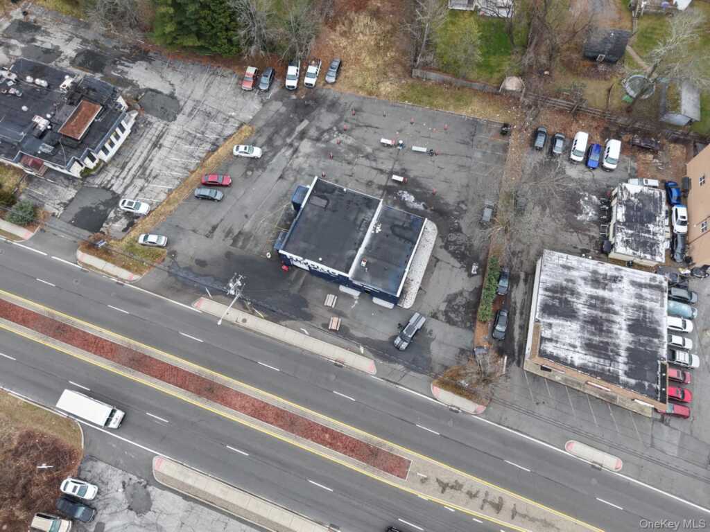 585 Route 303, Blauvelt, NY 10913 - Photo 3 of 6