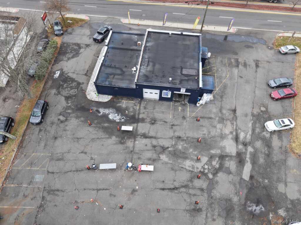 585 Route 303, Blauvelt, NY 10913 - Photo 4 of 6