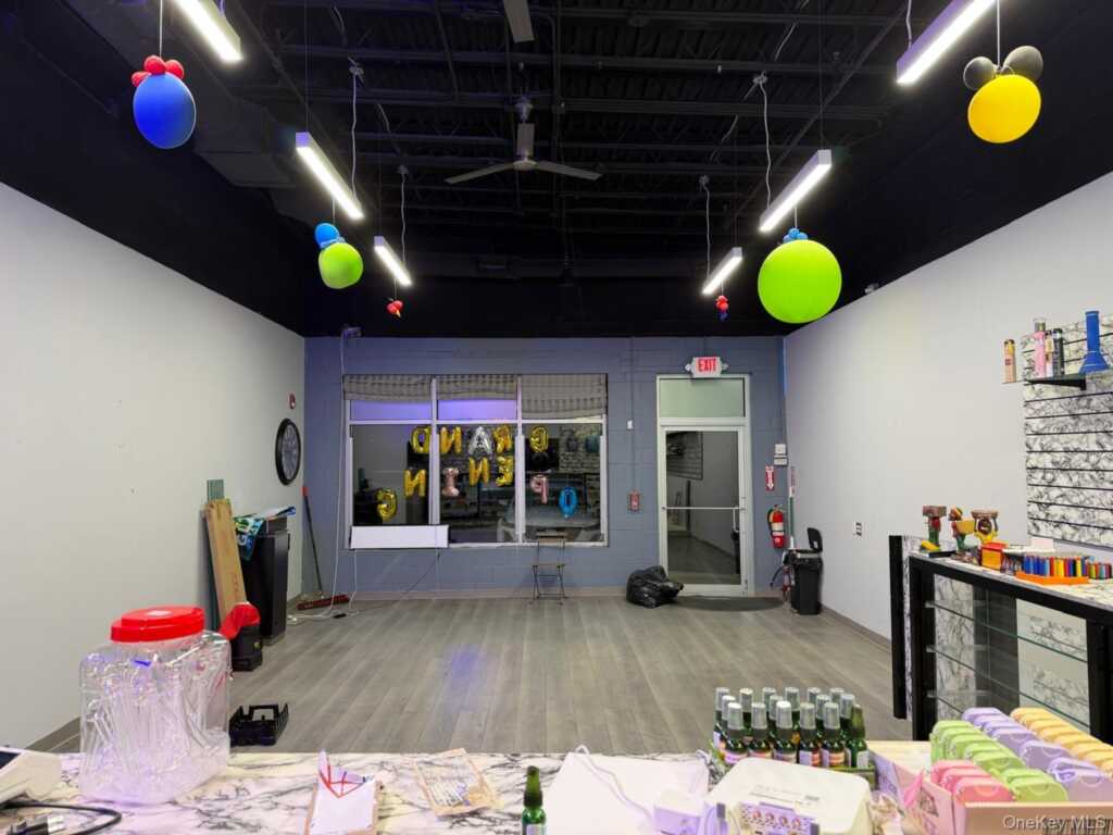 368 New Hempstead Road, New City, NY 10956 - Photo 7 of 7