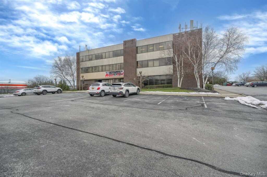 15 Matthews Street, Unit #310 (304), Goshen, NY 10924 - Photo 6 of 9