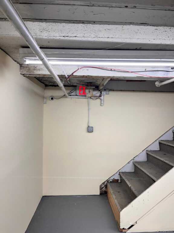 6116 Bergenline Avenue, Unit #West New York, Out of Area, NJ 07093 - Photo 5 of 16