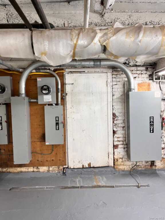 6116 Bergenline Avenue, Unit #West New York, Out of Area, NJ 07093 - Photo 8 of 16