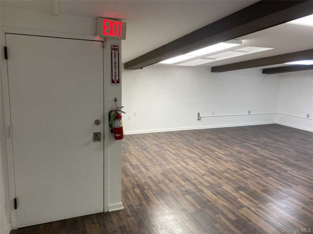 301 Route 17, Unit #2, Hillburn, NY 10931 - Photo 4 of 7