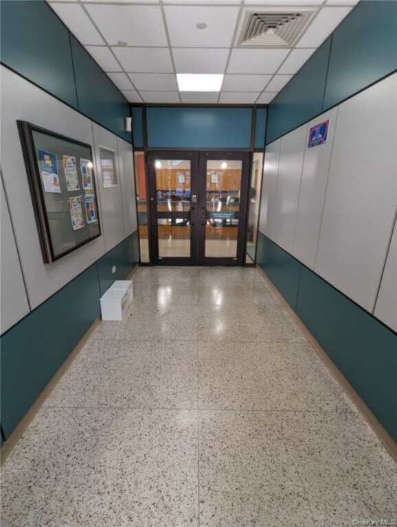 1055 E Tremont Avenue, Unit #Cellar, New York, NY 10460 - Photo 15 of 16