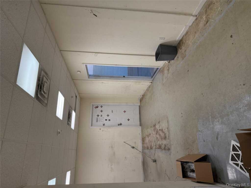 351 Spook Rock Road, Unit #End Unit, Suffern, NY 10901 - Photo 5 of 7