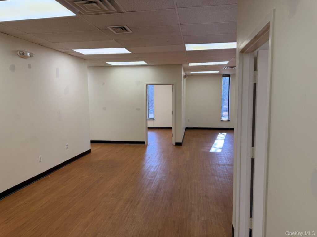 19 Squadron Boulevard, Unit #4, New City, NY 10956 - Photo 14 of 18