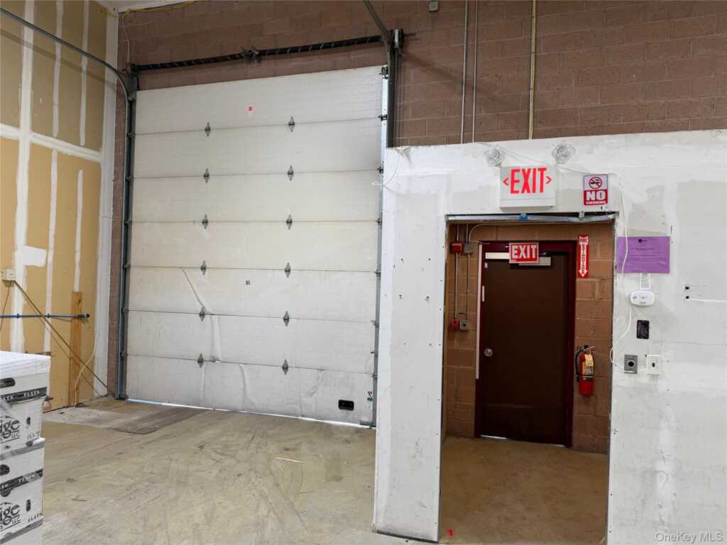 345 Spook Rock Road, Suffern, NY 10901 - Photo 8 of 9