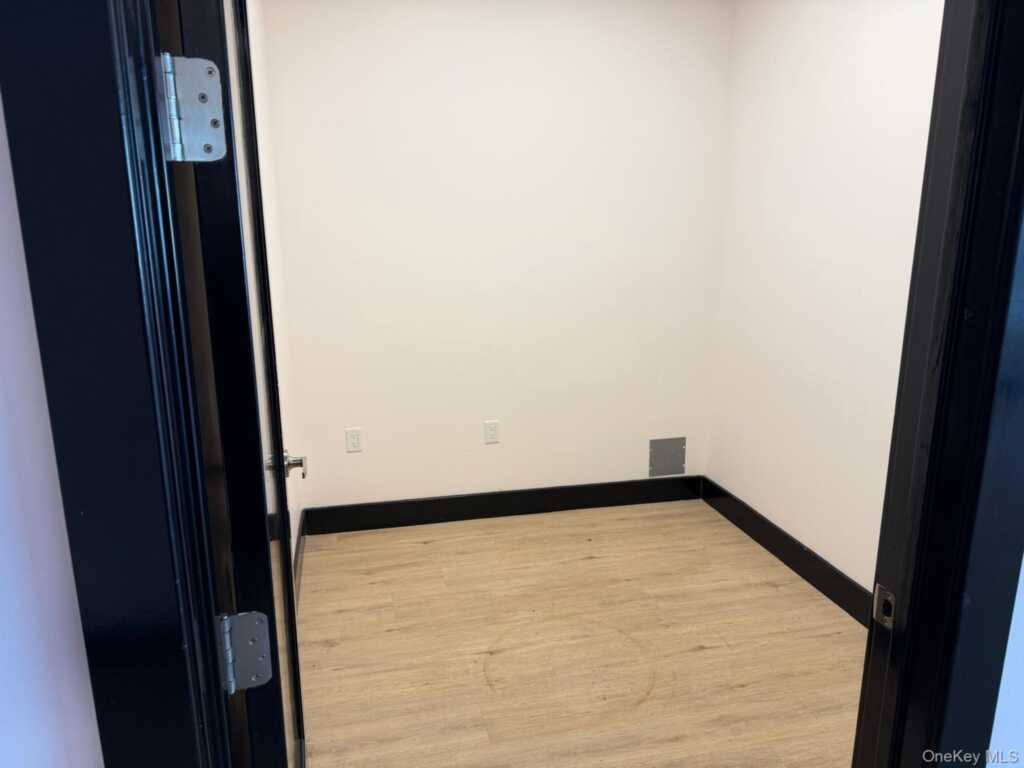 419 Route 59, Unit #16, Monsey, NY 10952 - Photo 3 of 12