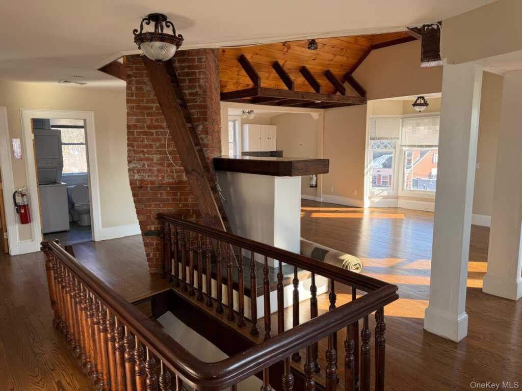 54 N Broadway, Greenburgh, NY 10591 - Photo 20 of 40