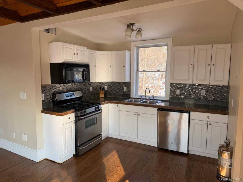 54 N Broadway, Greenburgh, NY 10591 - Photo 33 of 40