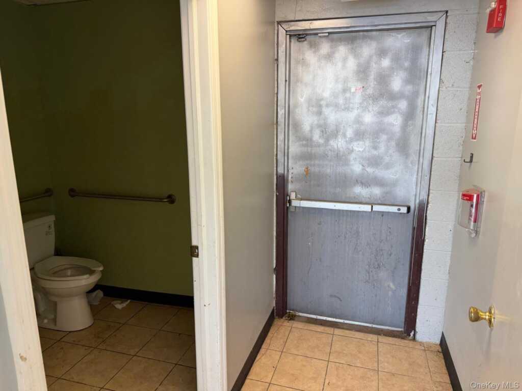 31 Route 9W, West Haverstraw, NY 10993 - Photo 6 of 7