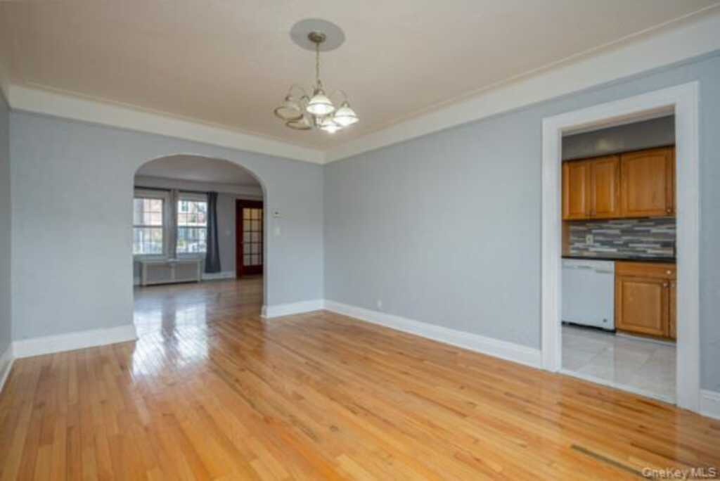 17965 Selover Road, New York, NY 11434 - Photo 10 of 32