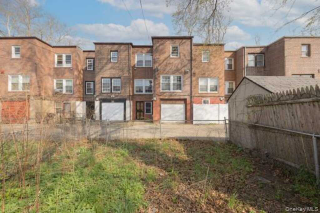 17965 Selover Road, New York, NY 11434 - Photo 29 of 32