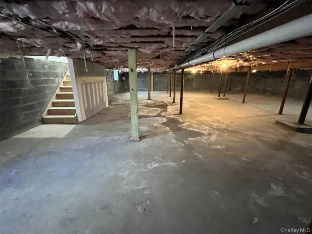 192 Ny-17, Tuxedo Park, NY 10987 - Photo 18 of 24