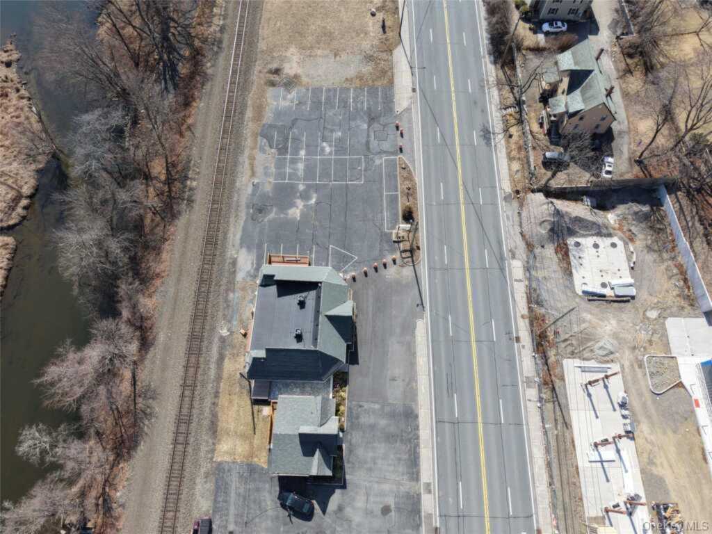 192 Ny-17, Tuxedo Park, NY 10987 - Photo 22 of 24