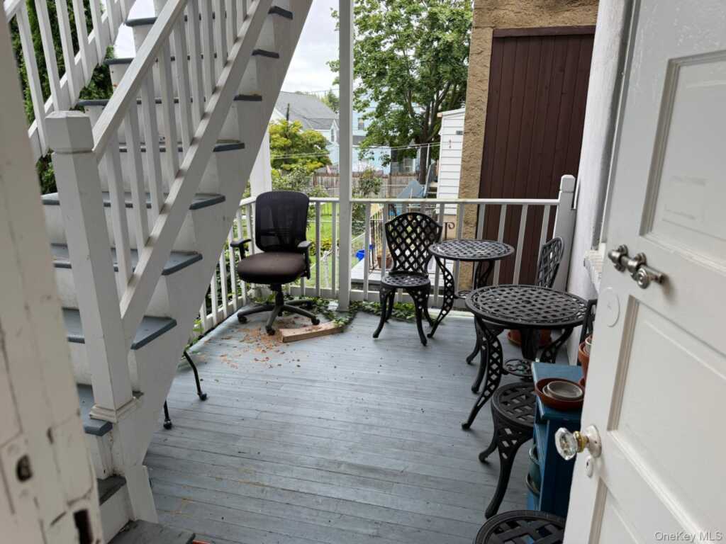 11 Kaldenberg Place, Greenburgh, NY 10591 - Photo 9 of 13