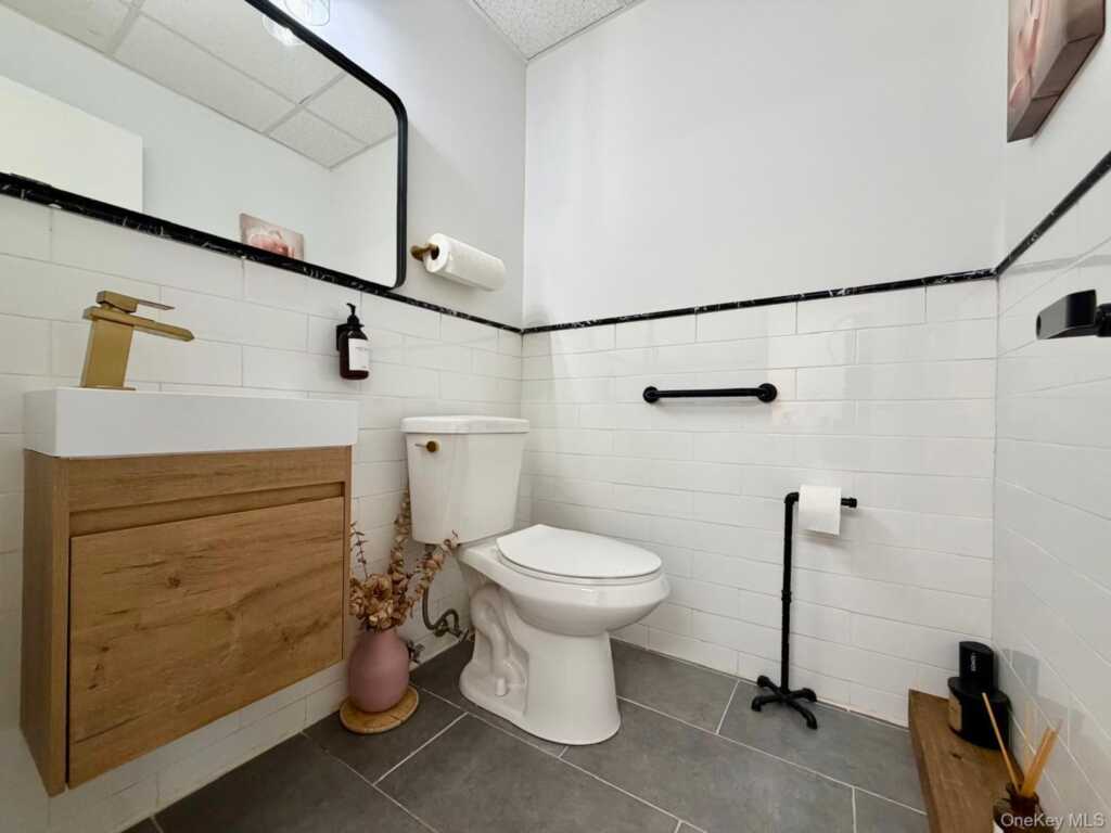 37 Congers Road, New City, NY 10956 - Photo 11 of 14
