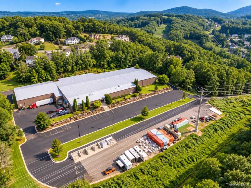 380 Route 210, Stony Point, NY 10980 - Photo 2 of 38