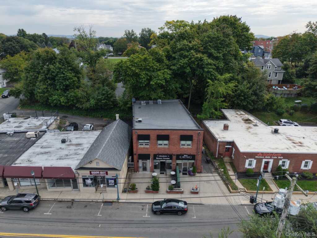 202 Main Street, Nanuet, NY 10954 - Photo 3 of 37