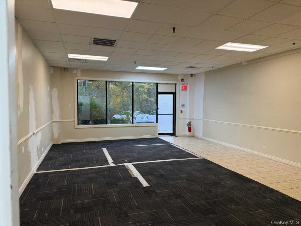 291 Route 59, West Nyack, NY 10994 - Photo 6 of 22