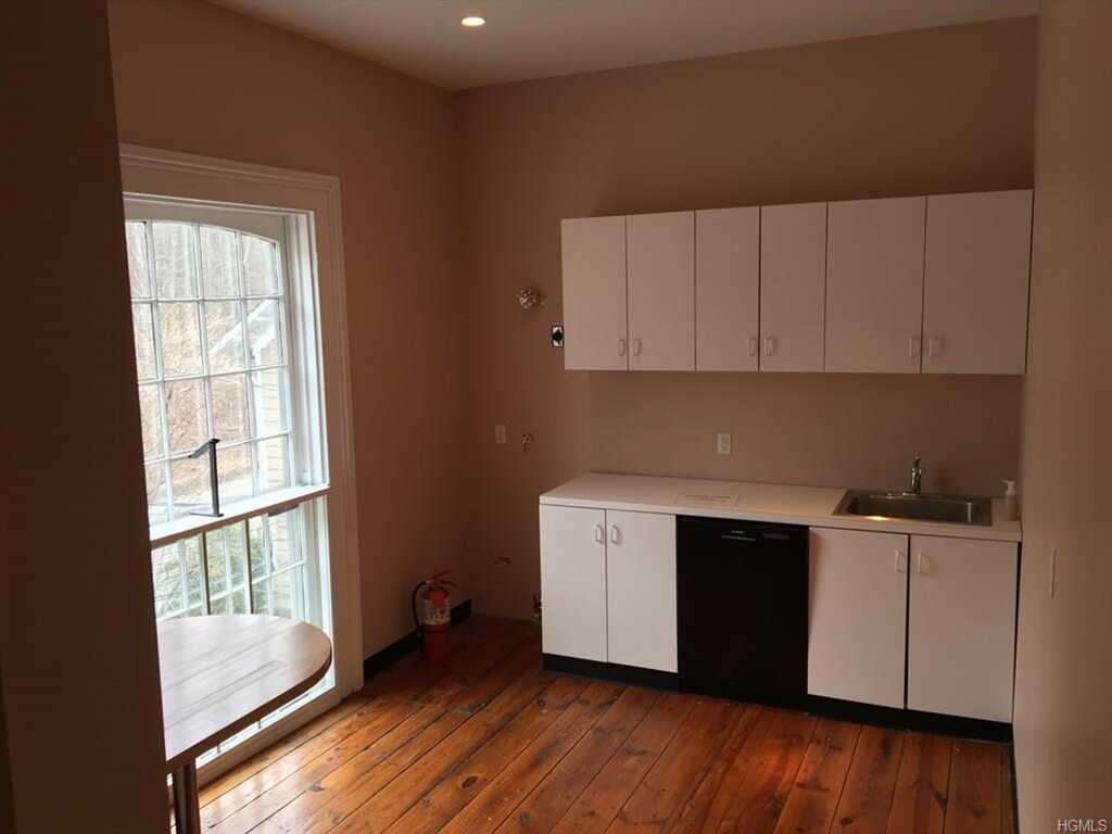 1 Closter Road, Palisades, NY 10964 - Photo 13 of 18