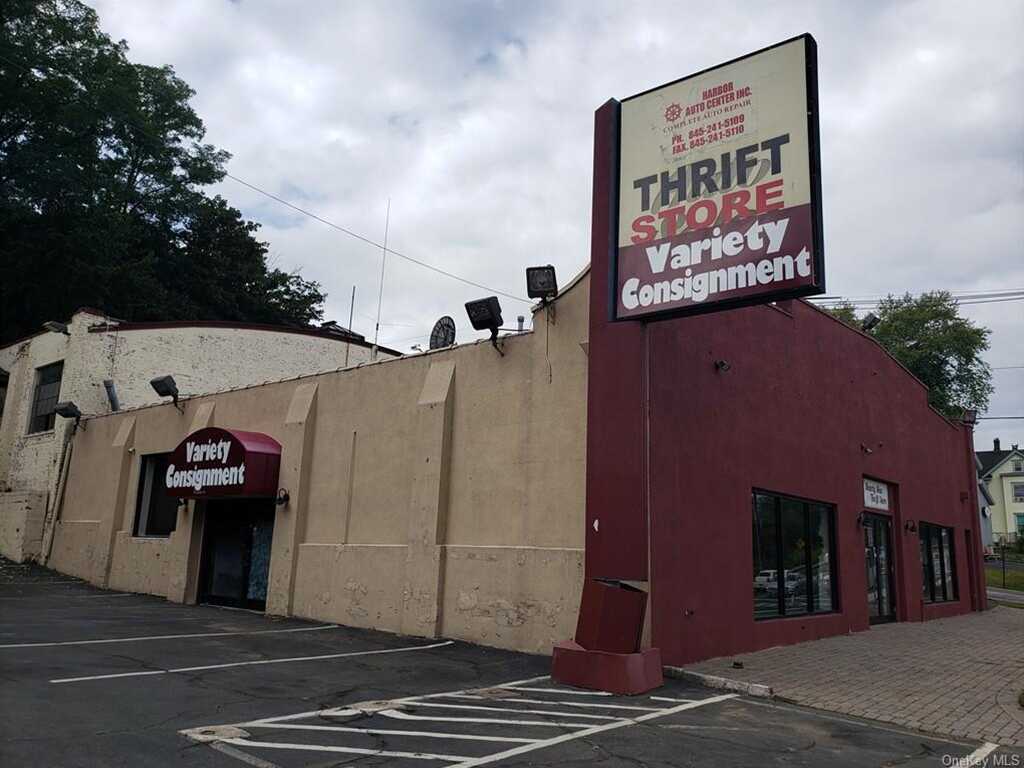 35 Route 9W, Unit Store 2, Haverstraw, NY 4967752 TCRE LLC