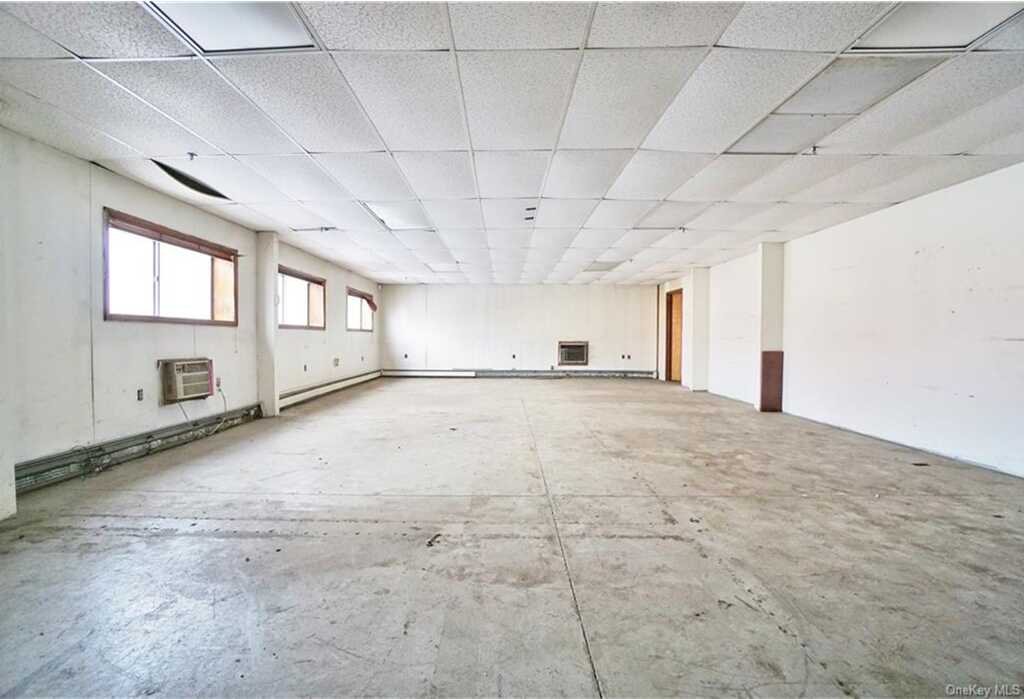 35 Mechanic Street, Port Jervis, NY 12771 - Photo 8 of 15